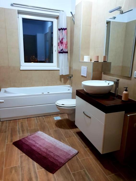 Friendly Rentals Vivamus Brasov Ngoại thất bức ảnh